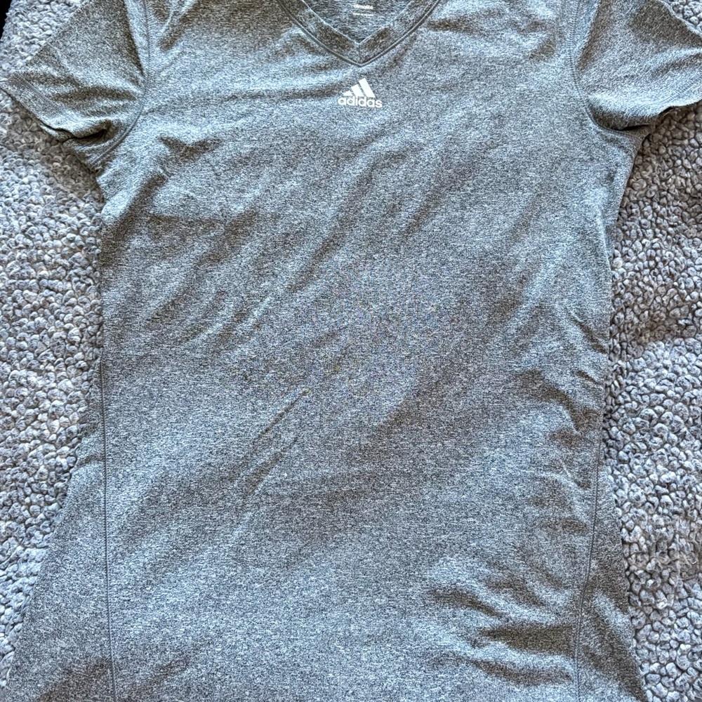 adidas Gray Heather Climalite V-Neck Activewear Tee. Size Small.